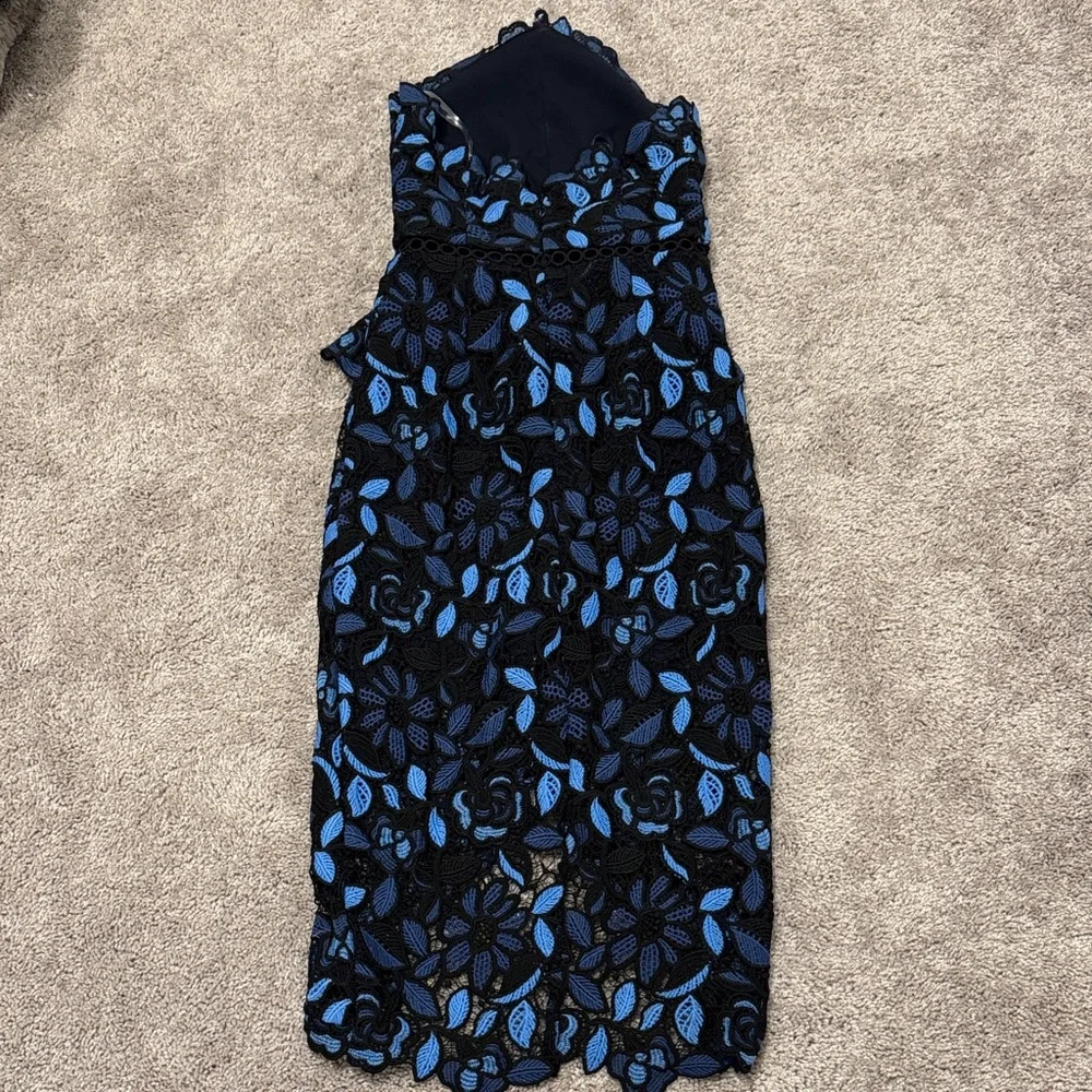 Elliatt Times Strapless Black and Blue Lace Dress - Picture 6 of 7